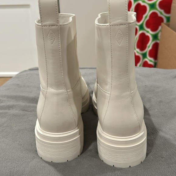 ba&sh x Something Navy off white cighter boots. Size 39. Brand new in box - Picture 4 of 9
